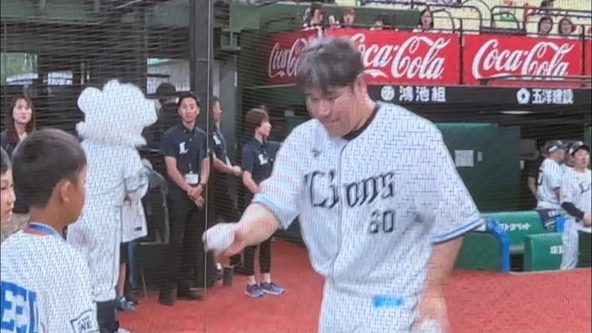 ライオンズ試合開始スタメン選手登場 子どもに優しい眼差しのおかわりさんと少年のナイスピッチ始球式【西武vsオリックス】2024/5/25