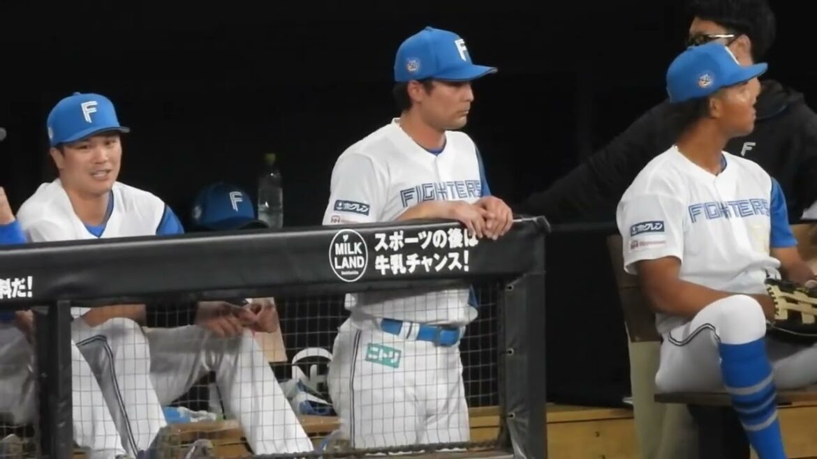 【悲劇】泣き崩れそうな上原健太 1軍復帰の先発で2回5失点降板…ファンも監督もキレる最悪な展開に　エスコンフィールド北海道日本ハム対オリックス