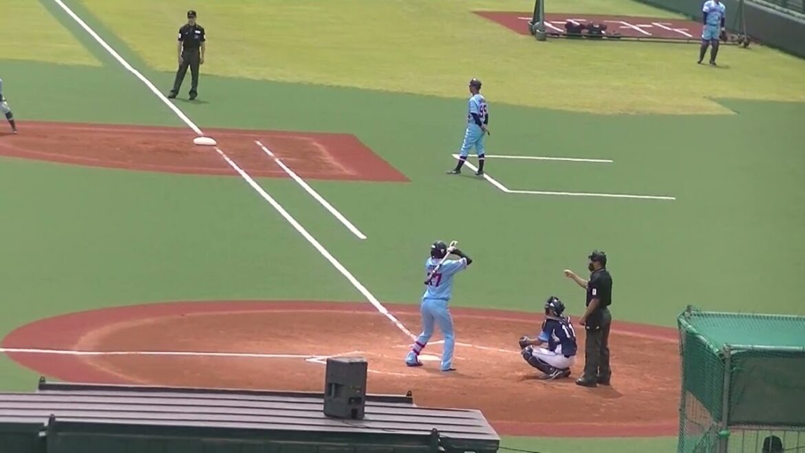 ヤクルト伊藤琉偉 粘ってフォアボールを選ぶ＜2軍・ヤクルトスワローズ対 西武ライオンズ  2024年5月26日＞