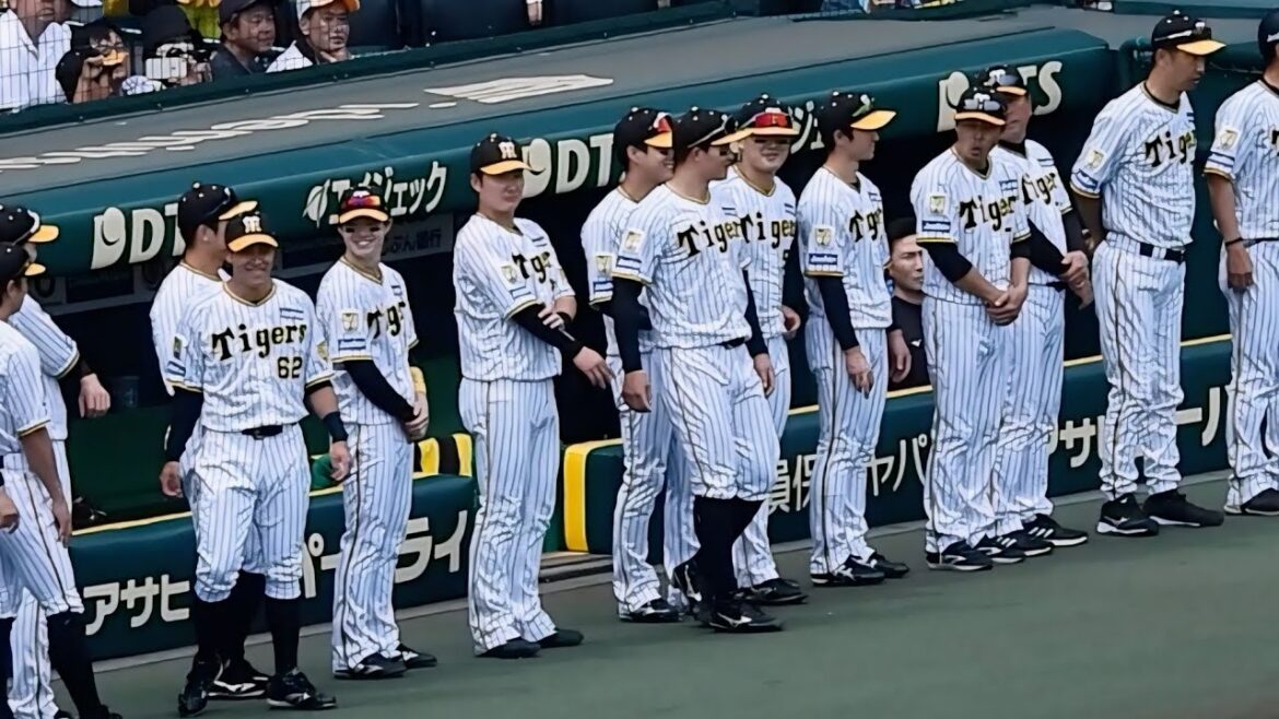 【やっぱ俺だよね？】DAZN月間HR賞の受賞者(渡邉諒)が呼ばれる前にフライングして前に出ようとする森下翔太 2024.6.8