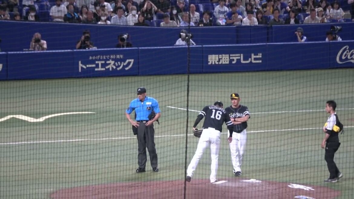 打球を足に受けた東浜巨投手が戻ってきて投球練習 福岡ソフトバンクホークスファンから頑張れコール、拍手が VS 中日ドラゴンズ 2024/6/6