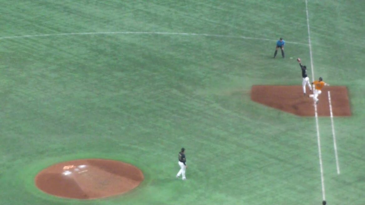 オリックス 宜保翔 悪送球でエラー　巨人 vs オリックス　2024年6月9日(日)　東京ドーム