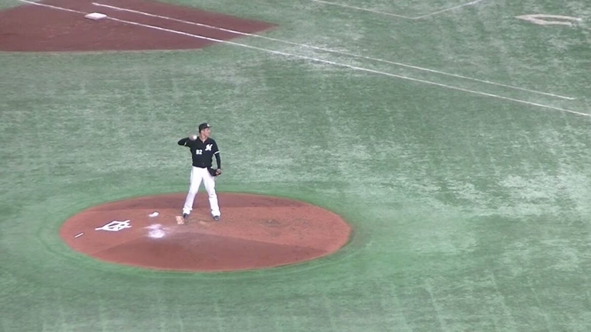 ライトへヒットを放つ立岡宗一郎【読売ジャイアンツ対千葉ロッテマリーンズ2024年6月4日】