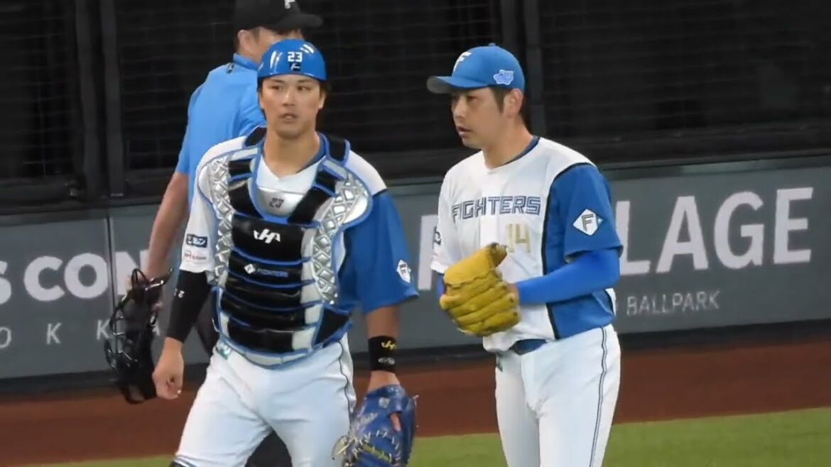 【超絶ダブルプレー発動】加藤貴之が超好守備を見せつける‼︎牧秀吾のピッチャーフライ笑　エスコンフィールド北海道日本ハムファイターズ