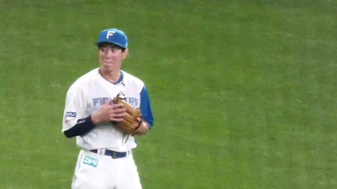 【20240614】レフト万波ライト水谷を確認する松本剛(なんとなく新鮮) 【20240614】レフト万波ライト水谷を確認する松本剛(なんとなく新鮮)