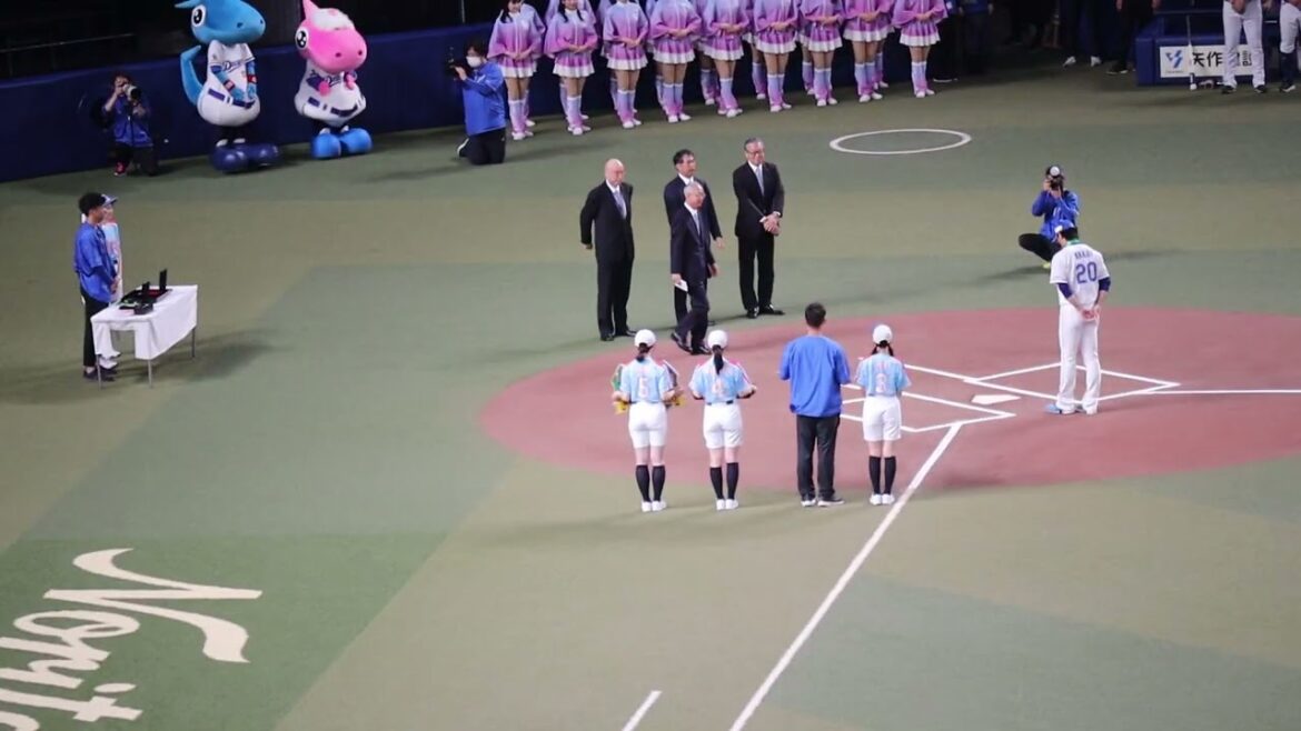 2024.04.29 涌井秀章2000奪三振の表彰式