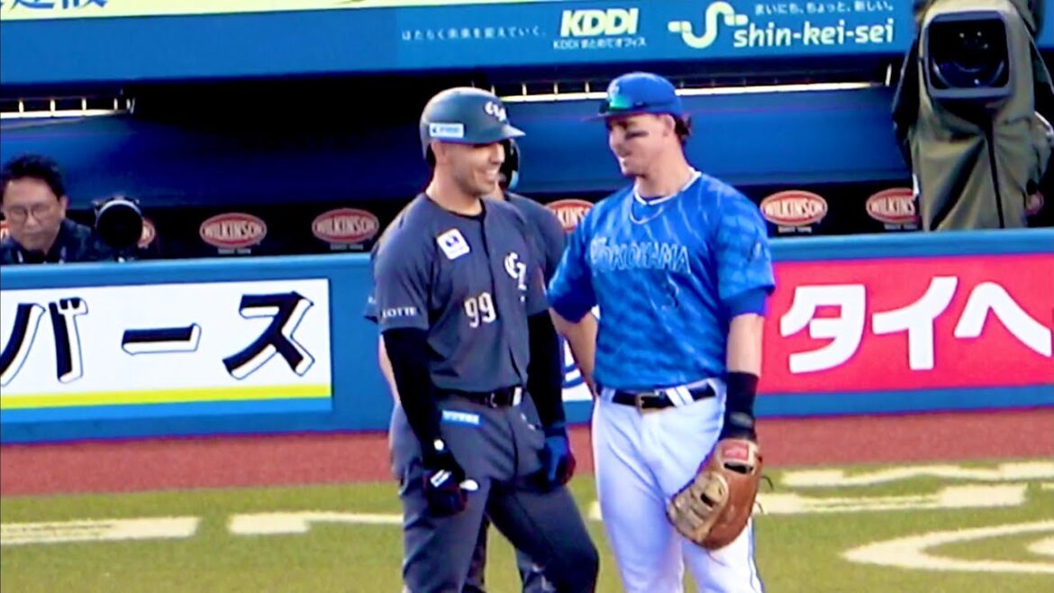 イチャイチャするオースティンとソトw 直後にエラーでオースティン納得いってなさそう… 横浜DeNAベイスターズ 2024/6/13