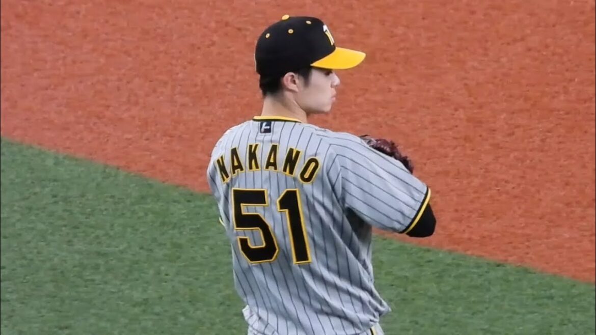 【華麗な守備】中野拓夢、二遊間抜けそうな打球にダイビングキャッチ！素早く一塁に送球してアウトにするファインプレー 2024.6.13