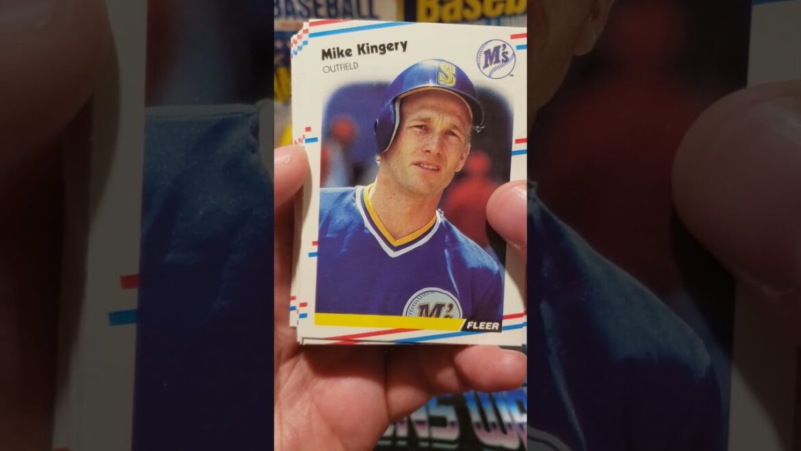 1988 Fleer Baseball Cards Wax Pack Opening #junkwax #baseballmemorabilia #vintagebaseball