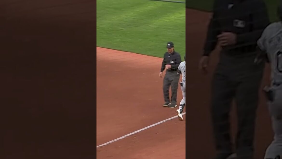 J.P. Crawford pulls out all the stops 😮‍💨