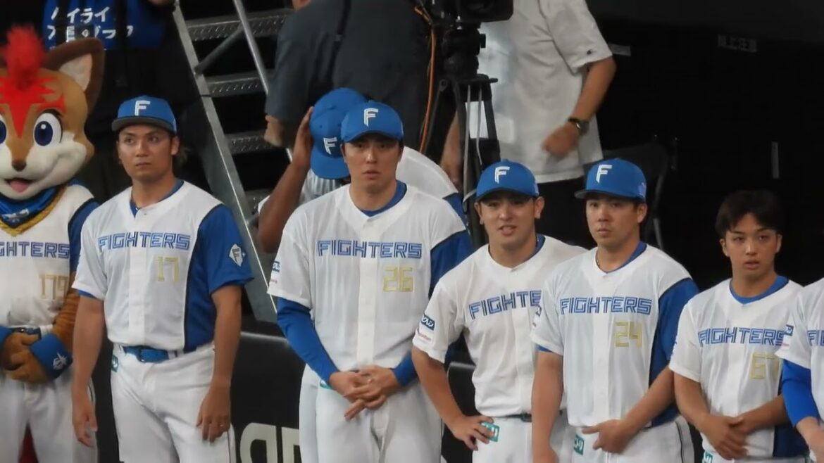 【20240628】田中正義(正義沼専用)加藤貴之の表彰式のときと9回表の送り出し時 【20240628】田中正義(正義沼専用)加藤貴之の表彰式のときと9回表の送り出し時