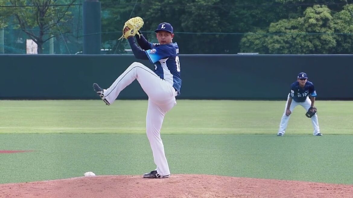 2024.05.25 東京ヤクルト-埼玉西武(ヤクルト戸田) 井上広輝 投球シーン