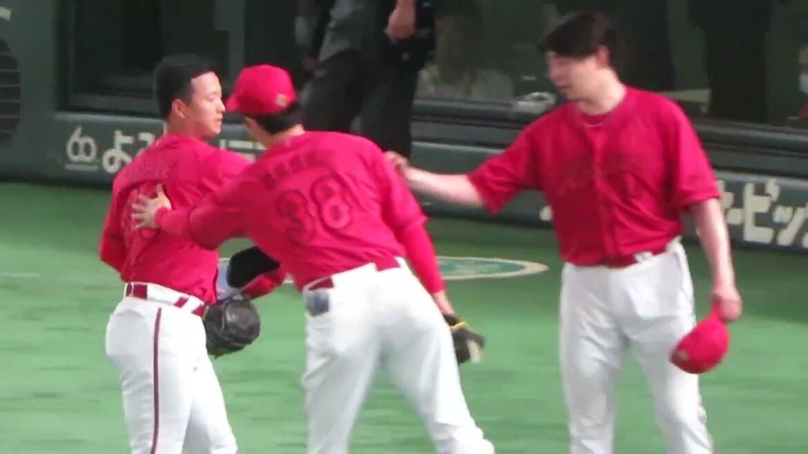 カープ7回 ピッチャー交代 大瀬良から塹江敦哉  1アウト2、3塁ピンチを1球で乗り越えた❗