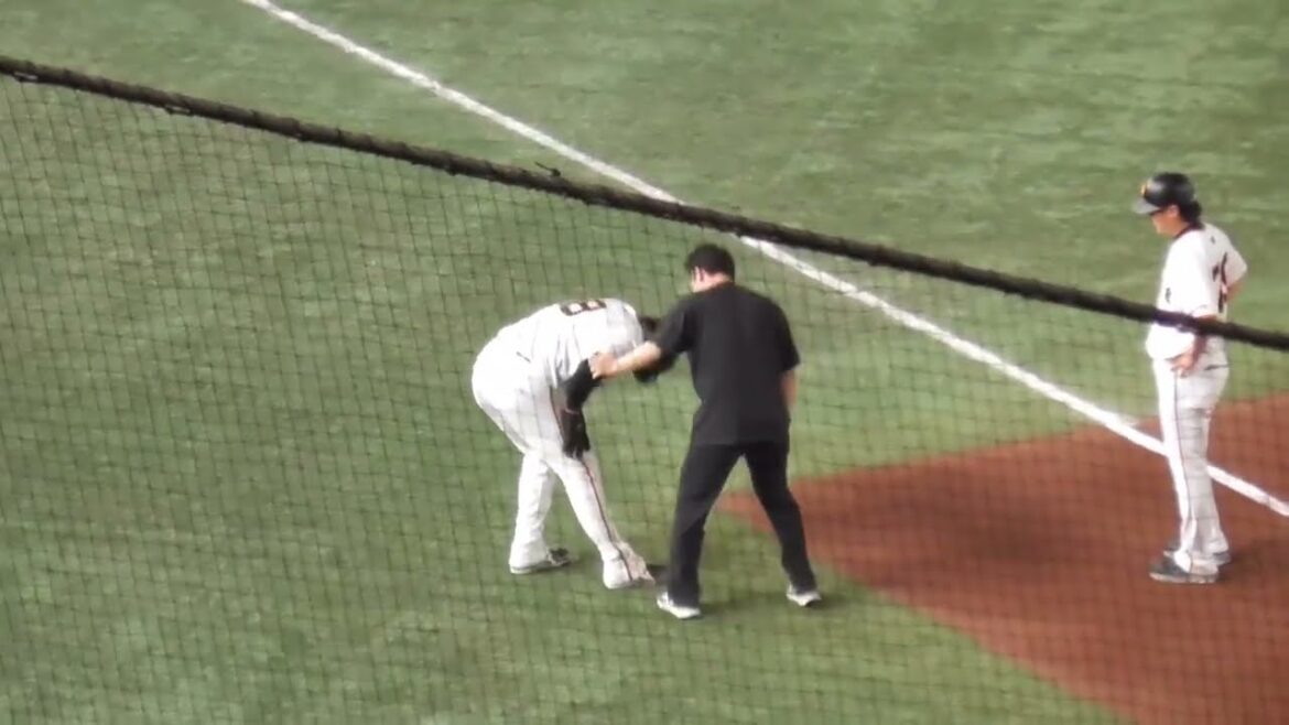 巨人、岡本和真の打球が丸佳浩を直撃！2024年6月30日