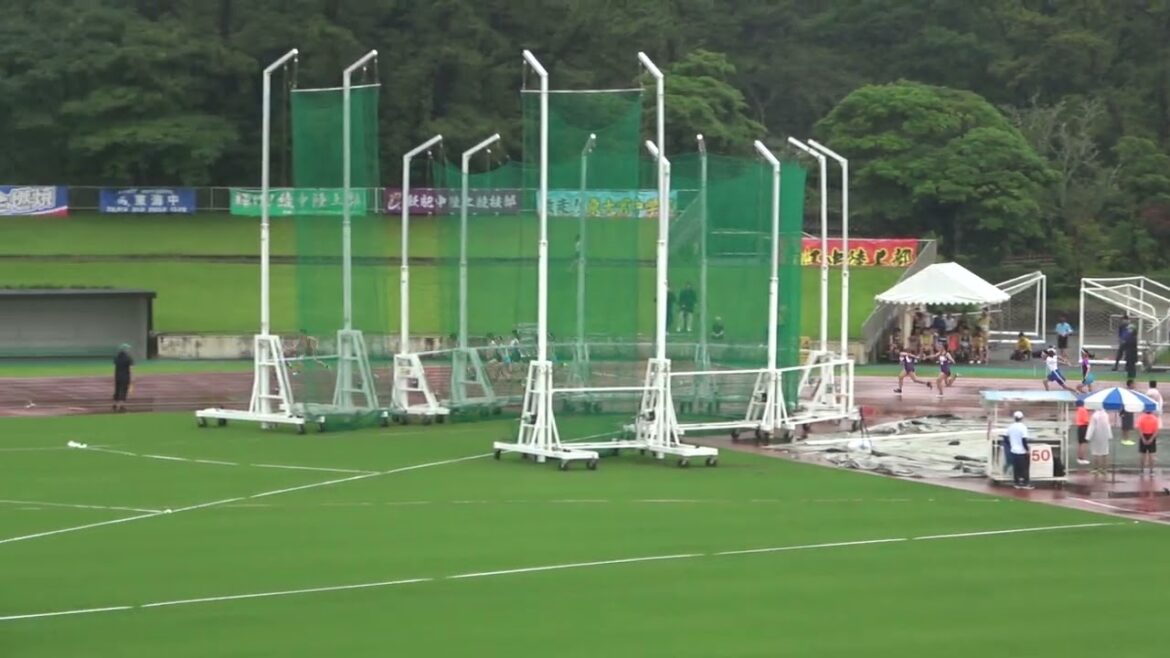 20240629100538全中通信宮崎大会低女4×100ｍＲ予選4組 小林54"10：新倉 佐彩(2)・肥後 来美(1)・上甑 飛鳥(1)・河島 椿(2)