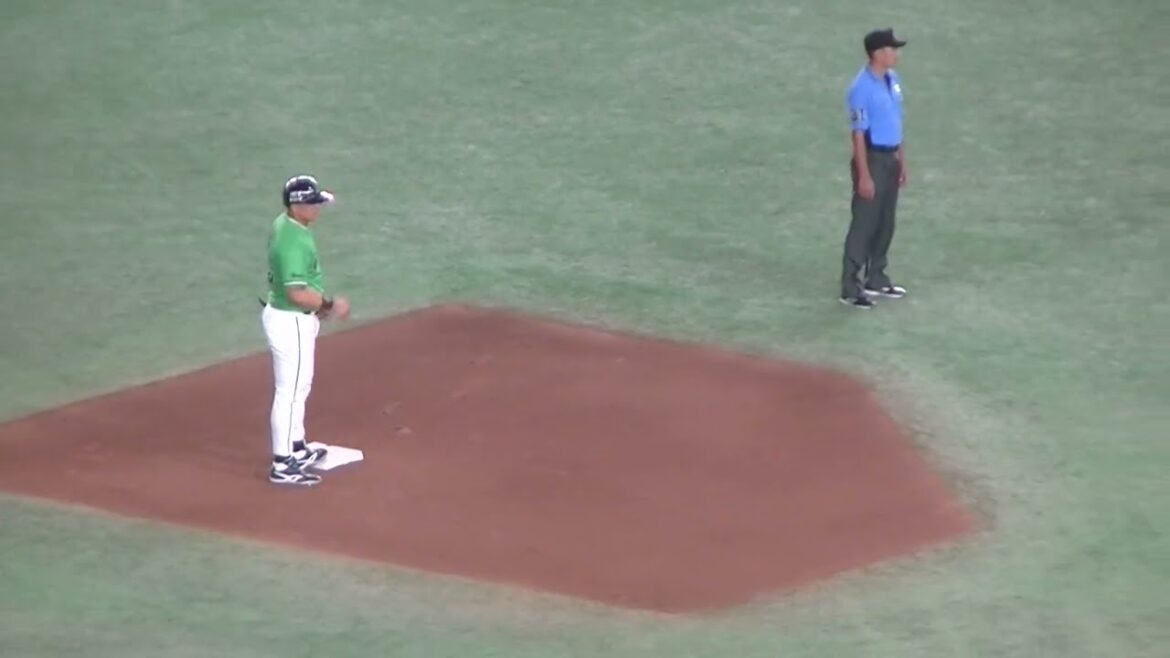 青木宣親をセンターフライに打ち取るグリフィン（読売ジャイアンツ 対 ヤクルトスワローズ2024年6月22日）