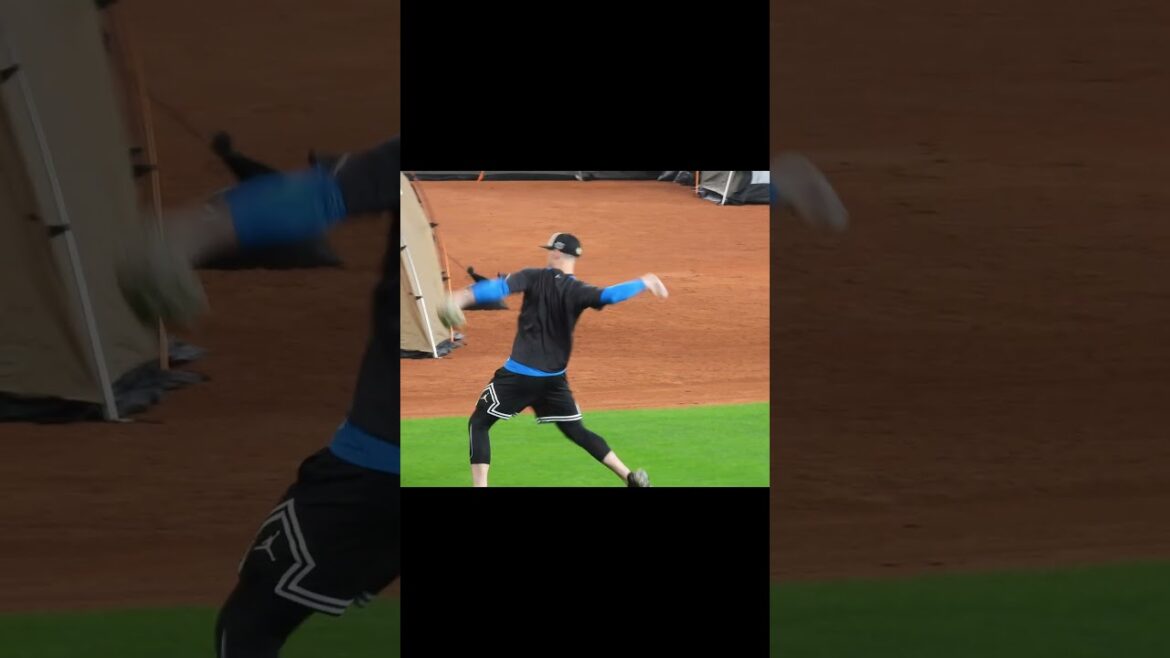 7月7日 マーフィー エスコン 投球練習 #北海道日本ハムファイターズ #居残り組 #エスコン 7月7日 マーフィー エスコン 投球練習 #北海道日本ハムファイターズ #居残り組 #エスコン