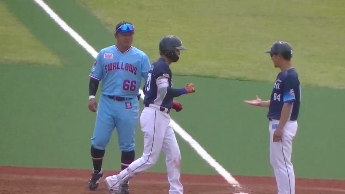 西武 元山飛優ヒット時のバッティングフォーム＜2軍・ヤクルトスワローズ対 西武ライオンズ  2024年5月26日＞