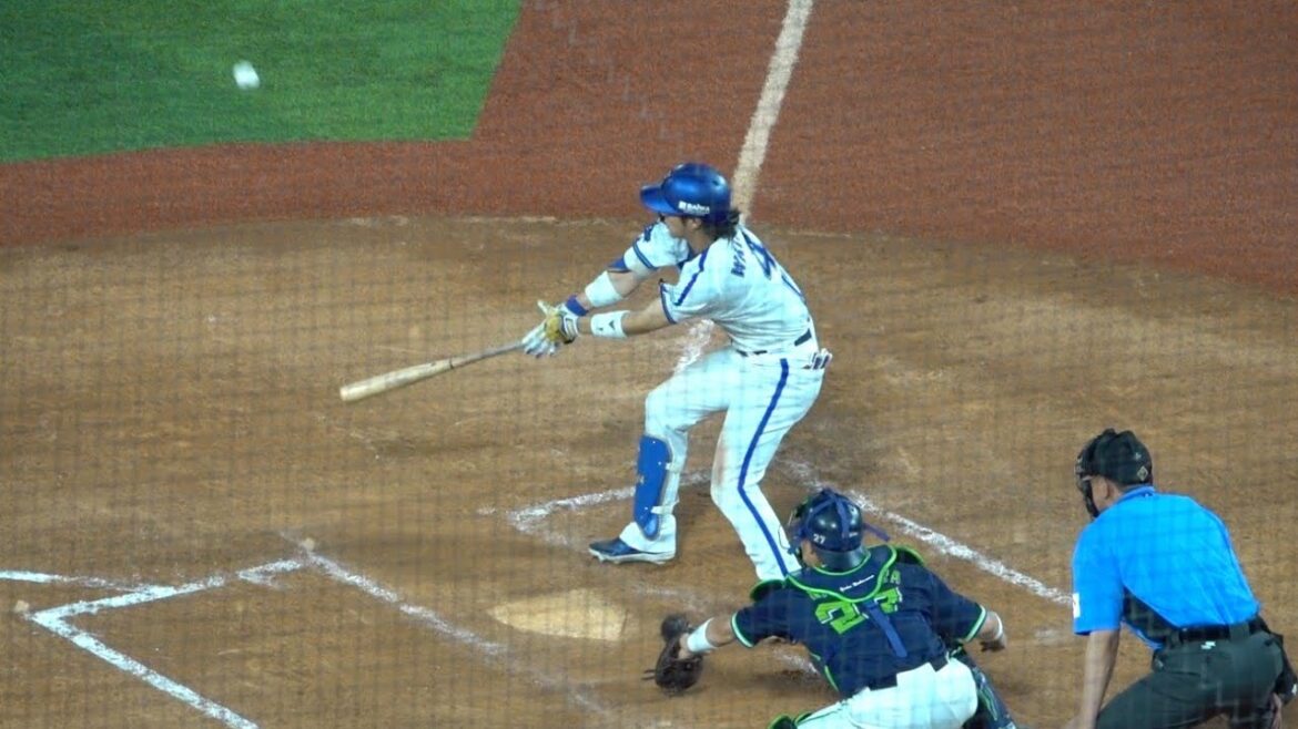 天才はこれも拾うか！度会隆輝の二打席連続タイムリーヒット！猛打賞達成！2024/07/02 横浜DeNAベイスターズ