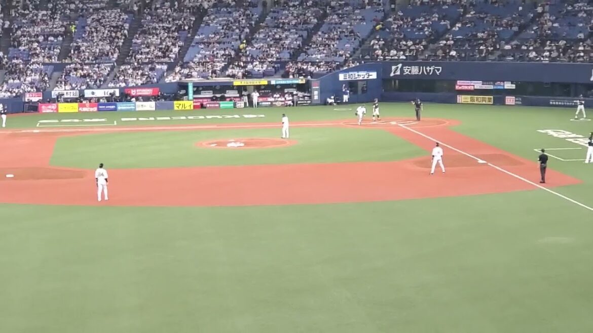 20240329　再びUCクラップ！　打者は牧原大成　福岡ｿﾌﾄﾊﾞﾝｸﾎｰｸｽ　3回表@京ｾﾗﾄﾞｰﾑ大阪･ﾚﾌﾄ外野下段 開幕戦