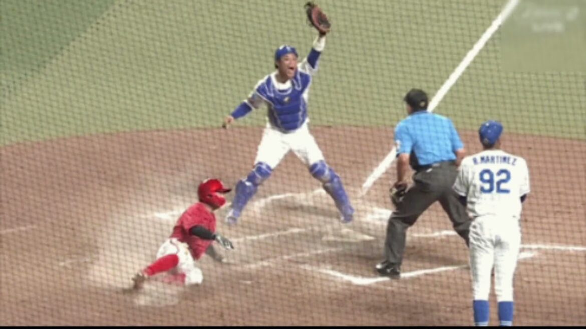 広島・羽月、サードファールフライでタッチアップ！