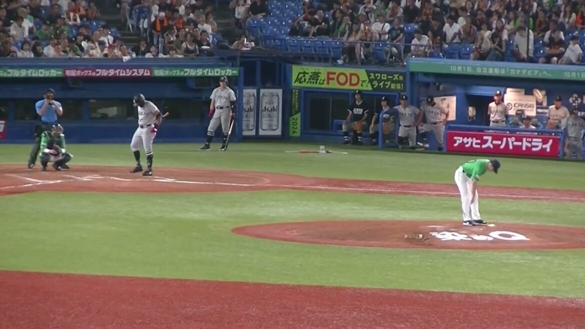 ヘルナンデスを打ち取る木澤尚文2024年7月6日 ヤクルトスワローズ対 読売ジャイアンツ