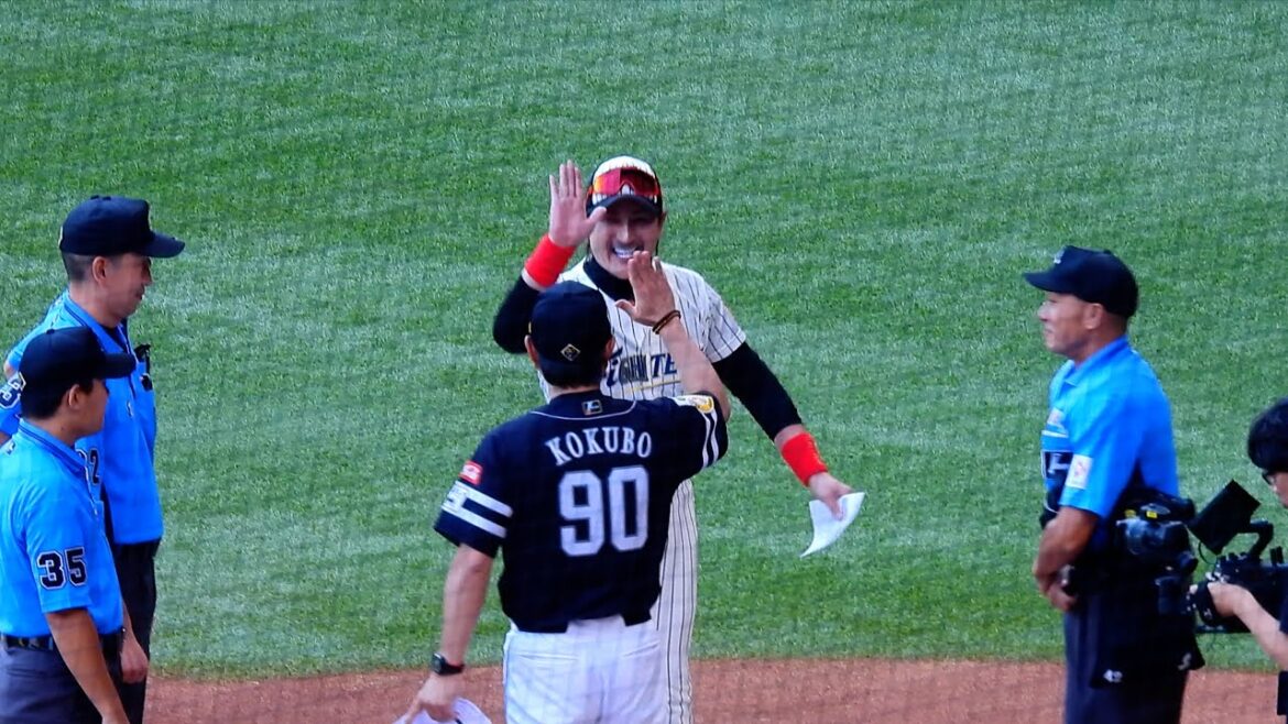 【20240713】メンバー表交換（新庄剛志と小久保裕紀）