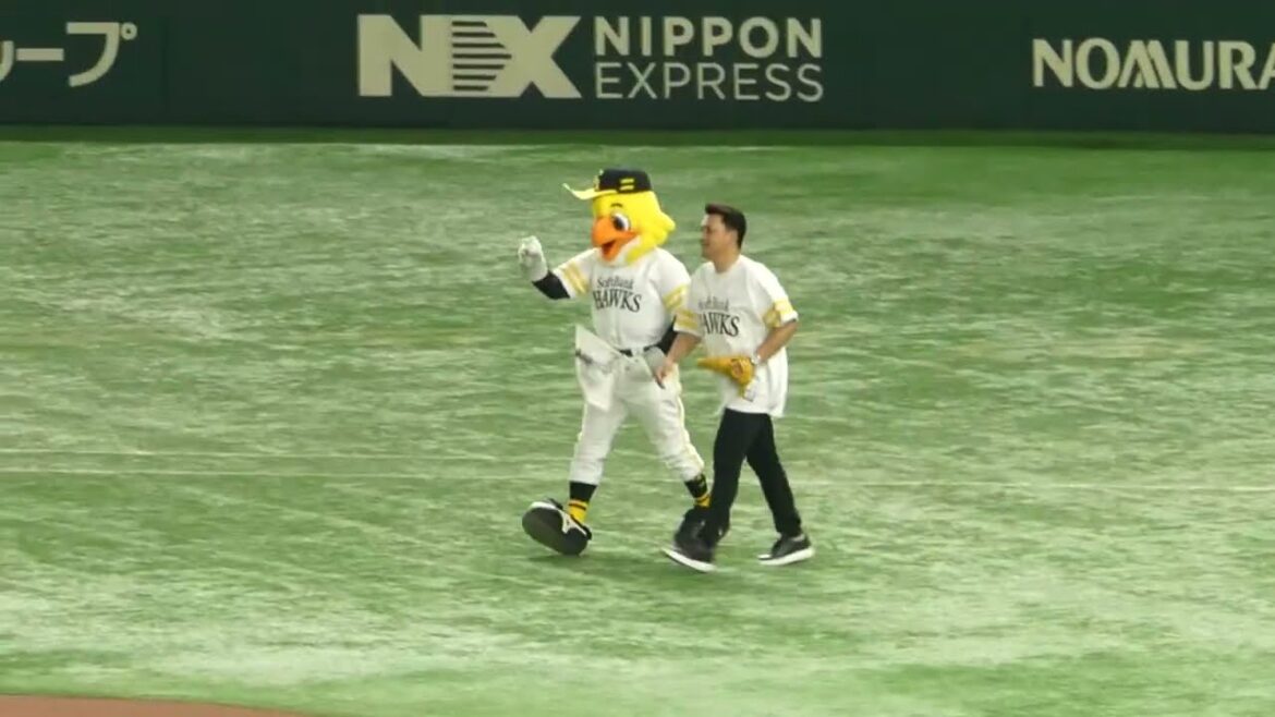 20240702 井口資仁さん始球式 白のキセキin東京ドーム