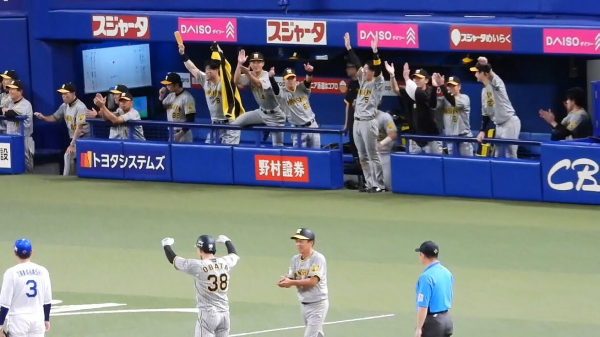 【ベンチお祭り騒ぎ】繋がる猛虎打線！坂本・小幡の連続タイムリーで勝ち越し！3点差逆転で5回までに8得点！ 2024.7.13