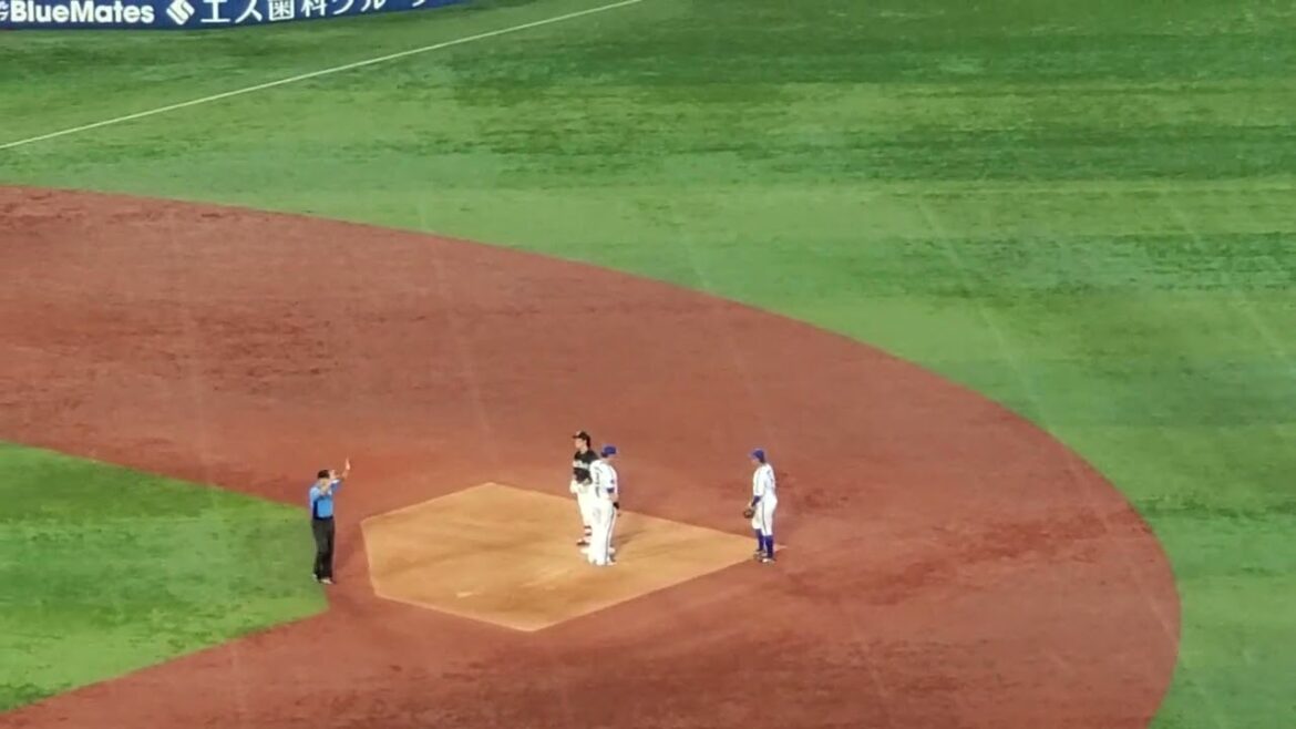 20240607【現地】UCｸﾗｯﾌﾟが響く→栗原陵矢のﾀｲﾑﾘｰﾋｯﾄで得点ﾃｰﾏが鳴り響く　3回表　福岡ｿﾌﾄﾊﾞﾝｸﾎｰｸｽ@横浜ｽﾀｼﾞｱﾑ･ｳｨﾝｸﾞ席 ﾊﾏｽﾀ  日本生命ｾ･ﾊﾟ交流戦