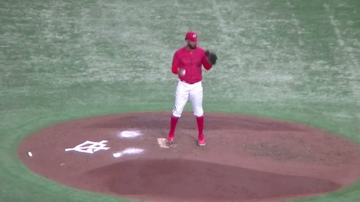 【野球選手フォーム集】コルニエルの投球フォーム（2024年6月28日読売ジャイアンツ対 広島カープ）