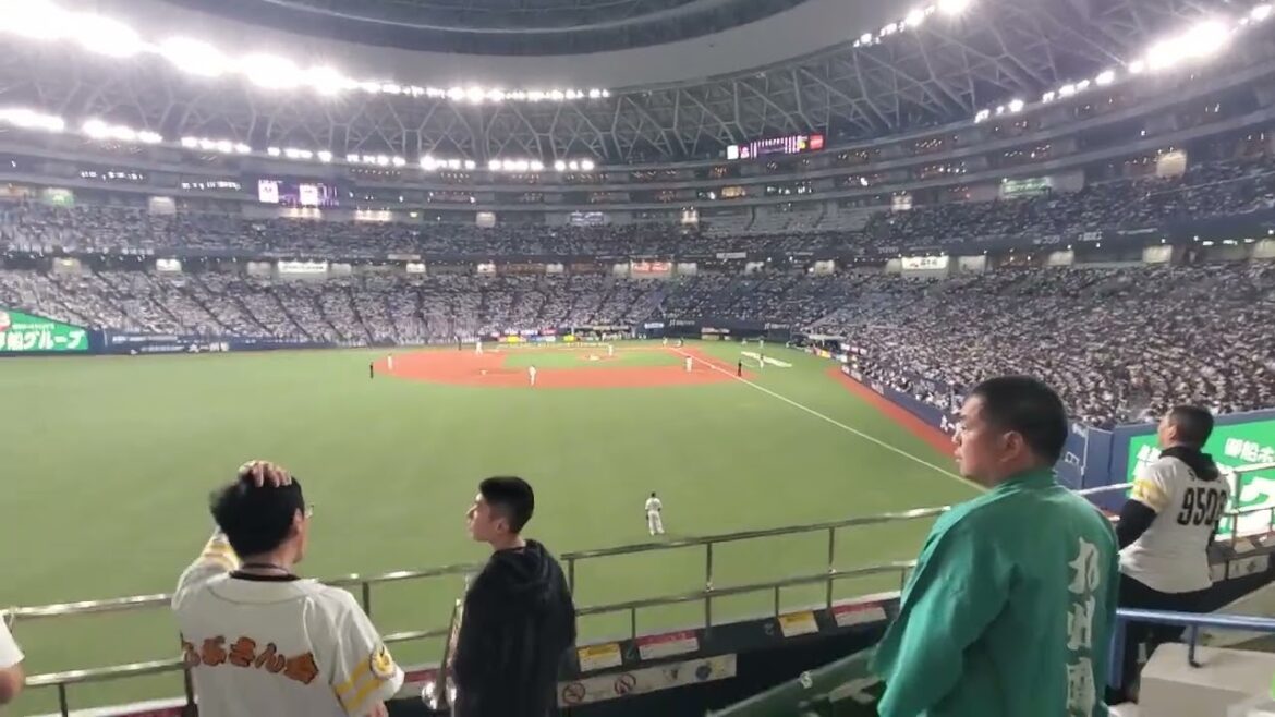 20240329　打者は牧原大成！【UCクラップ】　3回表　福岡ｿﾌﾄﾊﾞﾝｸﾎｰｸｽ@京ｾﾗﾄﾞｰﾑ大阪･ﾚﾌﾄ外野下段 開幕戦