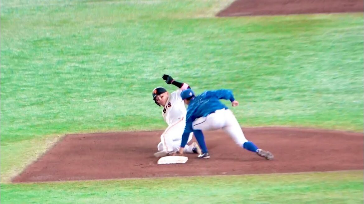 丸アウトー！！！ どストライク送球でさすがの山本祐大！ 横浜DeNAベイスターズ 2024/7/14