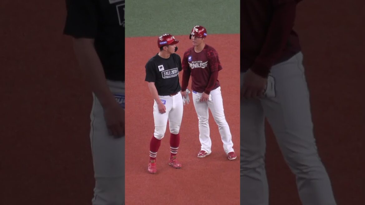 茂木 栄五郎 & 山田 遥楓　仲良く楽しく走塁練習　#東北楽天ゴールデンイーグルス #shorts