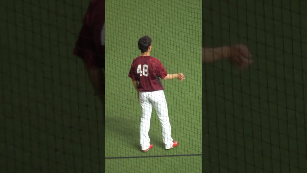 渡邊 佳明　角一 哲児 ストレングス＆コンディショニングコーチとでっかいボールトレーニング　#東北楽天ゴールデンイーグルス #shorts