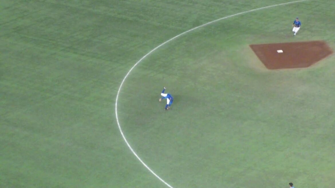 DeNA 森敬斗 本日2つ目のナイスプレー　巨人 vs DeNA　2024年7月14日(日) 東京ドーム