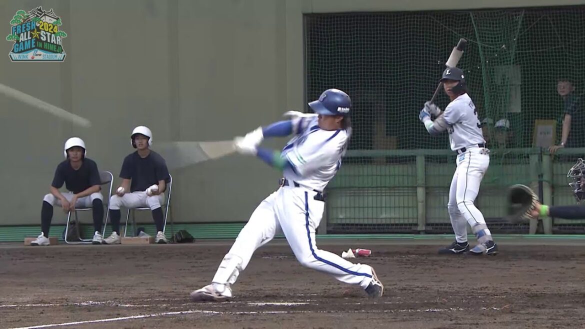 3回裏、石上泰輝(DeNA)がライトへ弾丸ライナーのホームラン! 3回裏、石上泰輝(DeNA)がライトへ弾丸ライナーのホームラン!