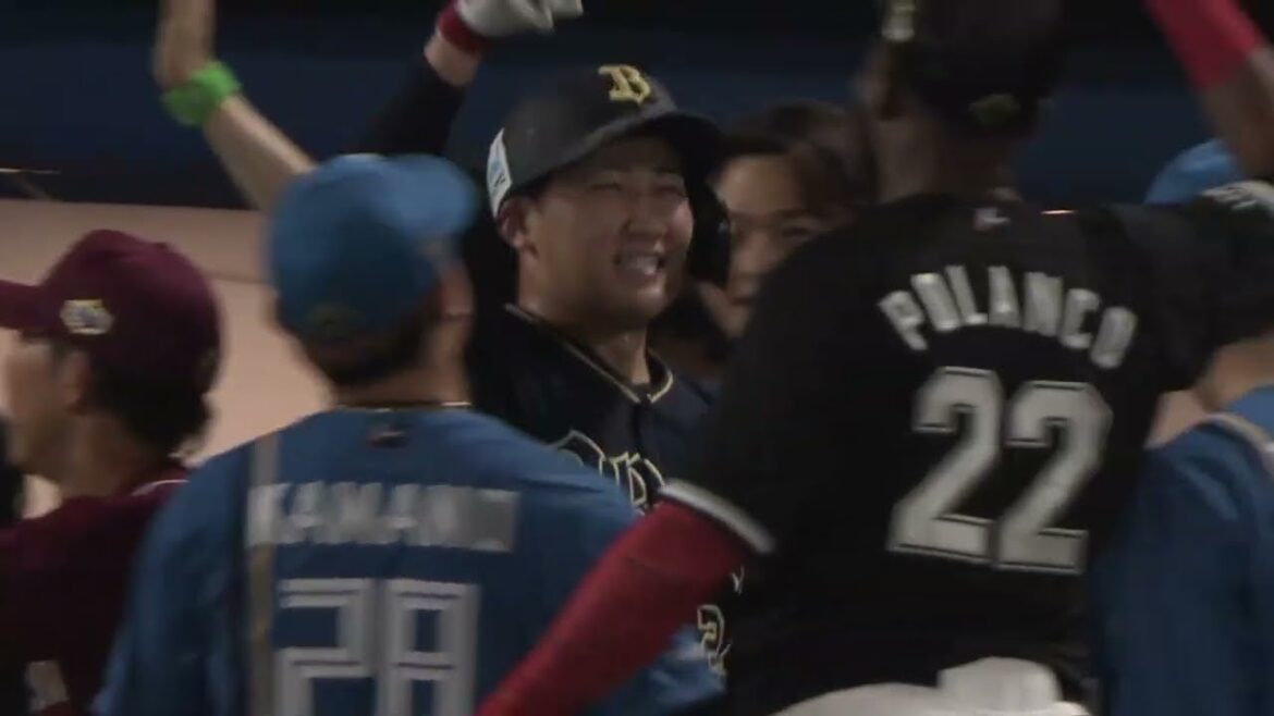 紅蓮の閃光！8回表、紅林弘太郎選手が2ランホームラン！ -マイナビオールスターゲーム2024・第2戦-