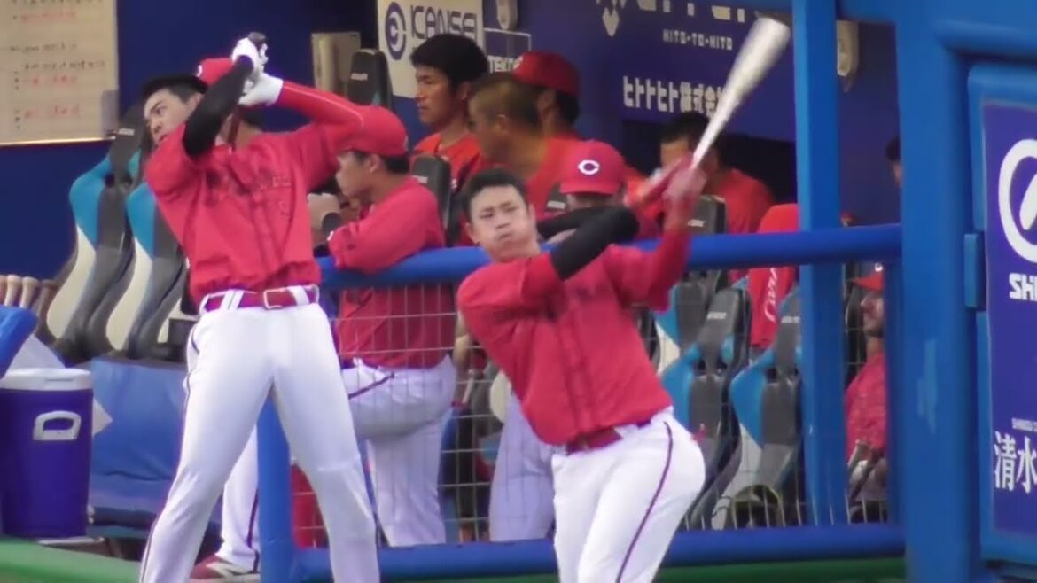 さあ、後半戦！新井監督、シャイナーに声掛け！広島カープ試合前ベンチ！2024年7月26日