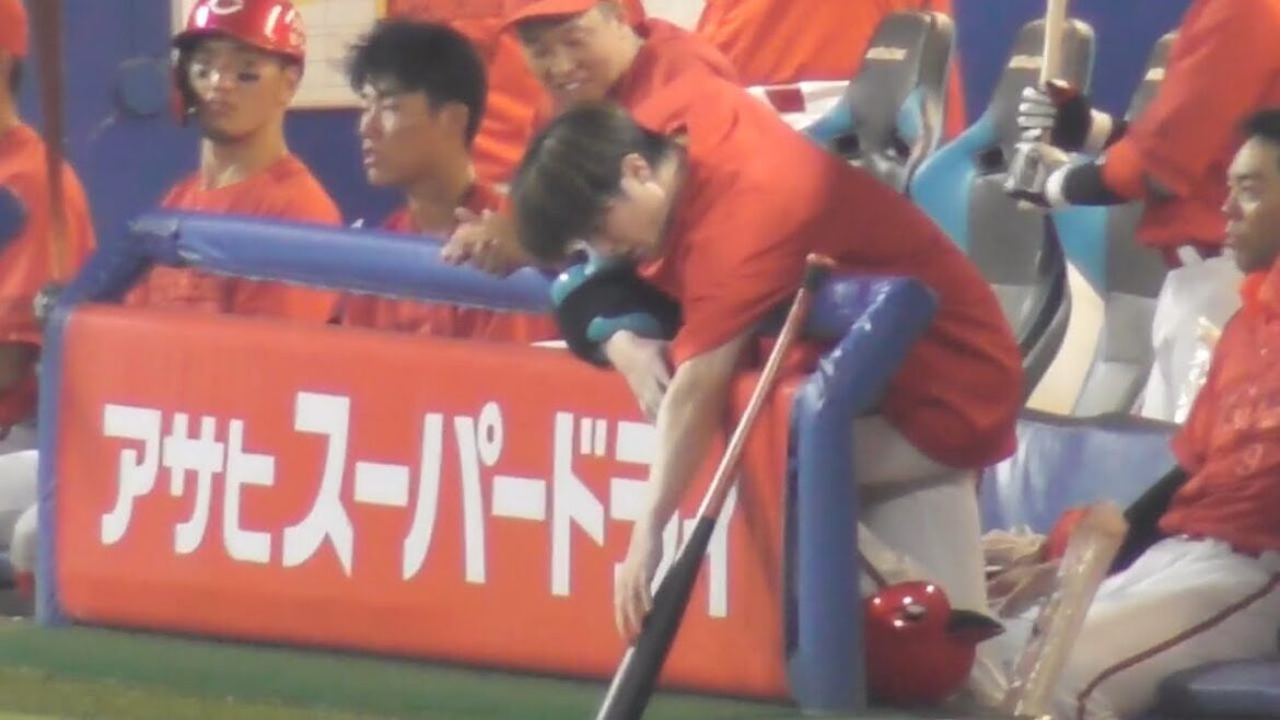 このままでは終われない！９回一発出れば同点のチャンスに代打松山竜平！まっちゃんのバットを触り念をおくる森下暢仁！９回カープ攻撃&ベンチハイライト！2024年7月27日
