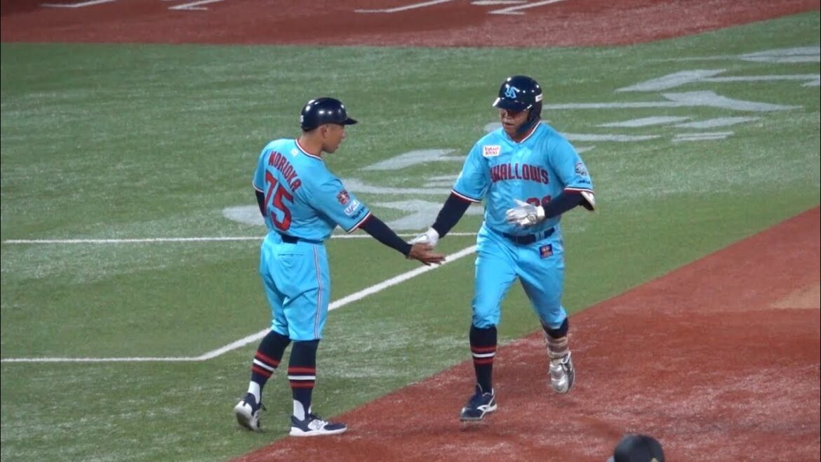 綺麗な空へ！赤羽由紘の第2号2ランホームラン！東京ヤクルトスワローズ 2024/07/28