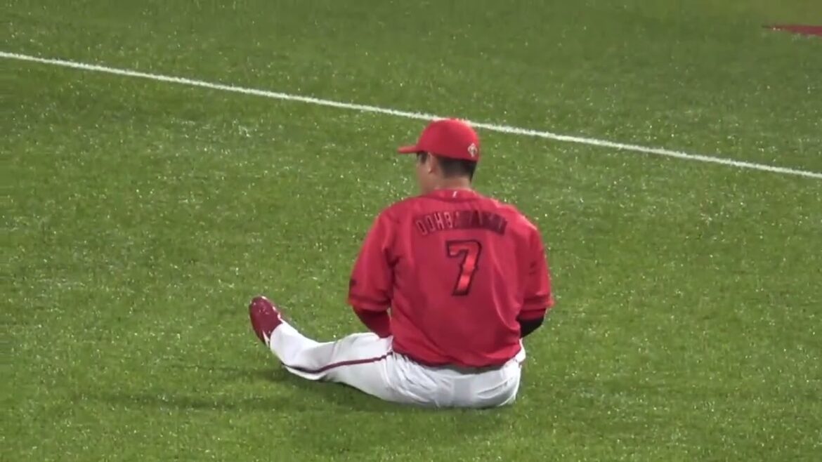 リプレイ見るたびに堂林翔太の株が上がる！ナイスなスライディングキャッチを魅せてレフトスタンドから大歓喜！2024年7月28日