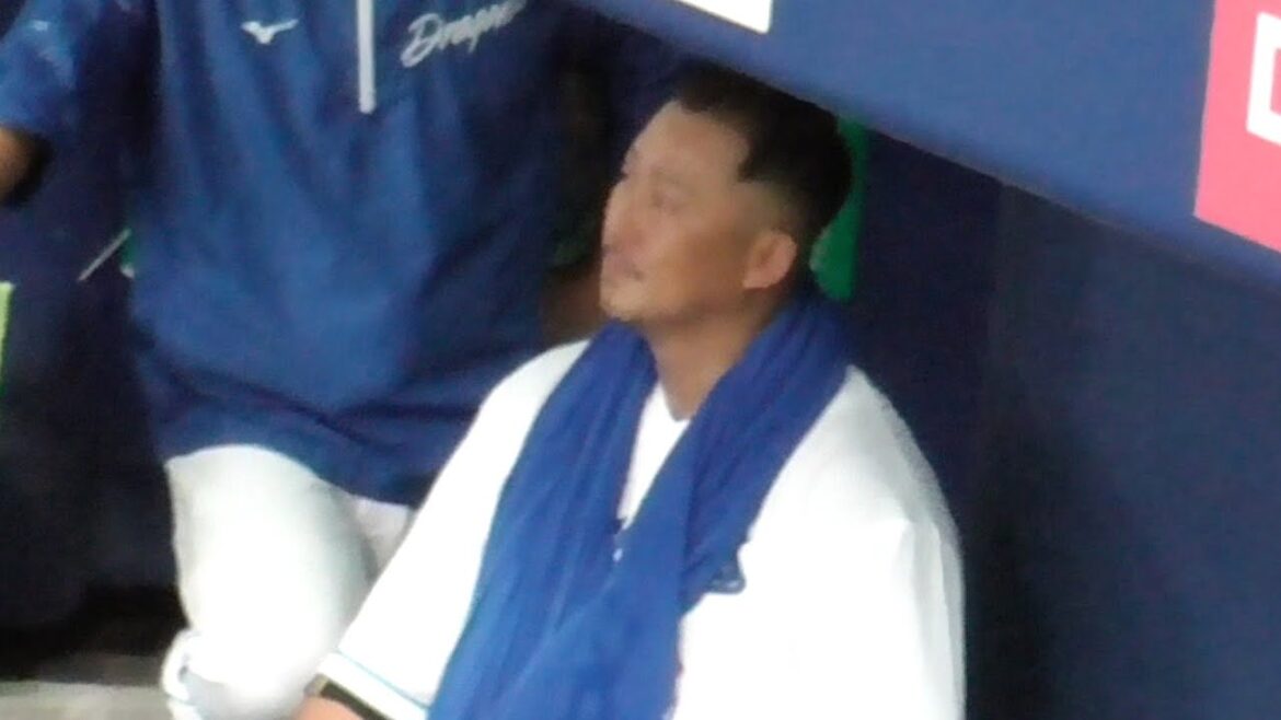 選手の皆さんも見てくれてます　踊り王を見つめる中田翔　福永裕基　木下拓哉　加藤匠馬　板山祐太郎