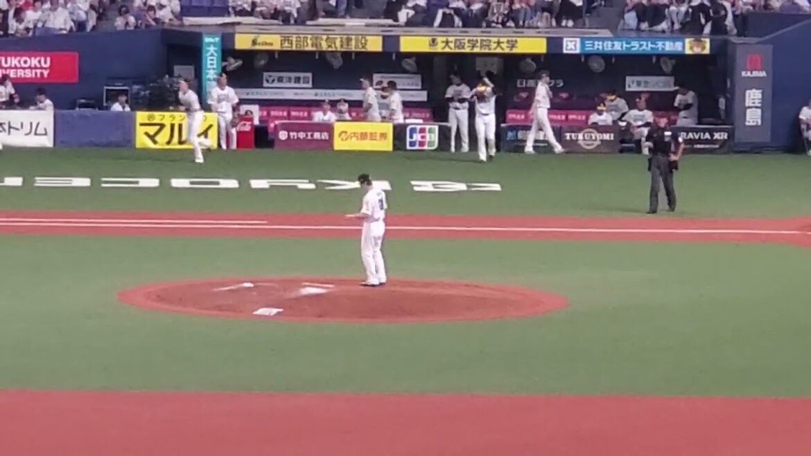 20240522　和田毅の投球練習　3回表　福岡ｿﾌﾄﾊﾞﾝｸﾎｰｸｽ　先発投手@京ｾﾗﾄﾞｰﾑ大阪･ﾚﾌﾄ外野下段 白のｷｾｷ2024in大阪