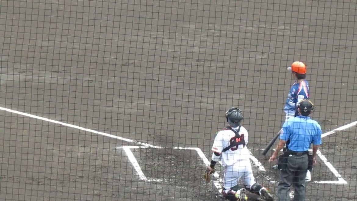 オイシックス高山俊バッティングフォーム＜読売ジャイアンツ対オイシックス新潟アルビレックスBC 　2024年7月9日＞