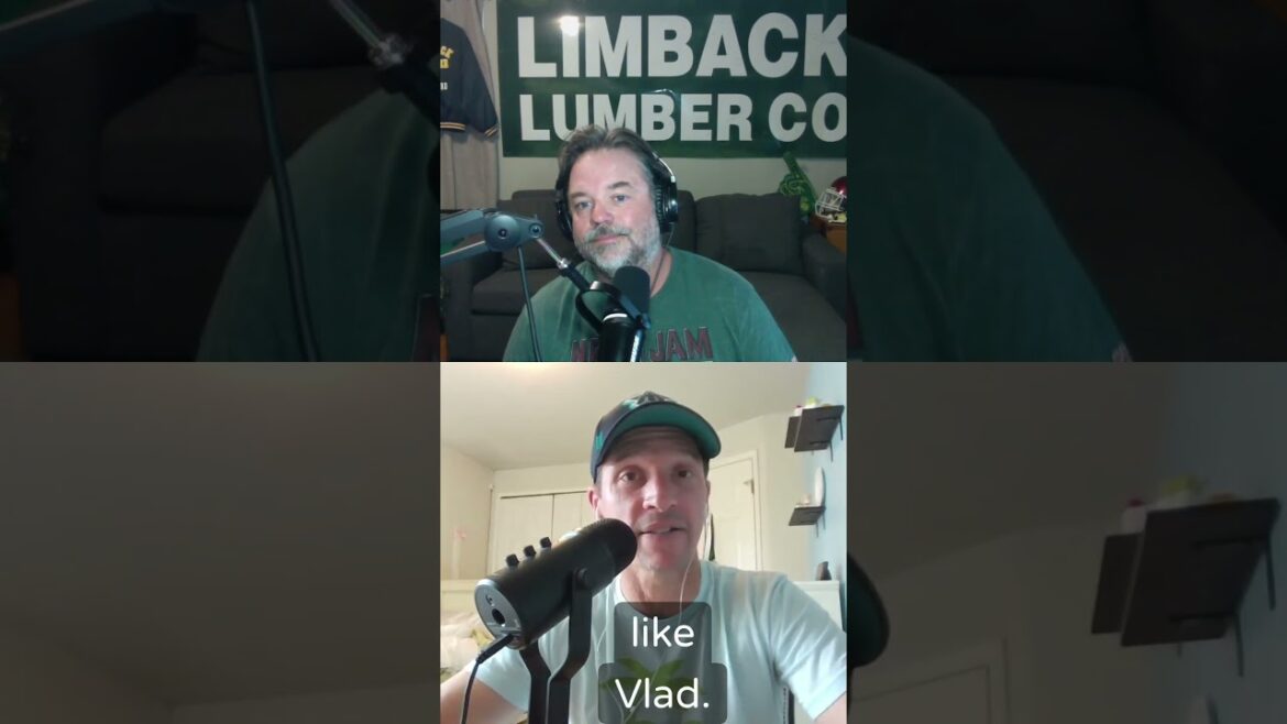 Would Brad Adam trade Luis Castillo for Vlad Jr? @mariners #mariners #mlb #vladguerrero