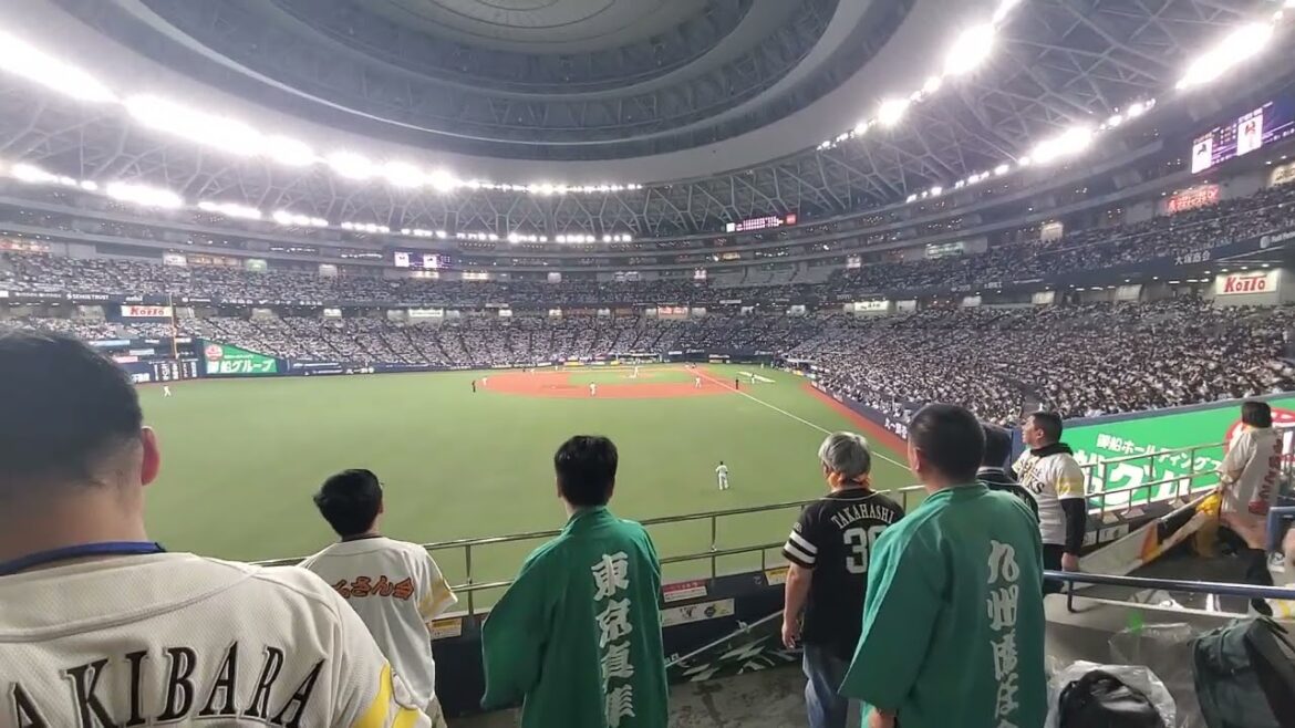 20240329　みたび流れる♪　打者は緒方理貢！【3文字選手の関西限定ｺｰﾙ】福岡ｿﾌﾄﾊﾞﾝｸﾎｰｸｽ　9回表@京ｾﾗﾄﾞｰﾑ大阪･ﾚﾌﾄ外野下段 開幕戦