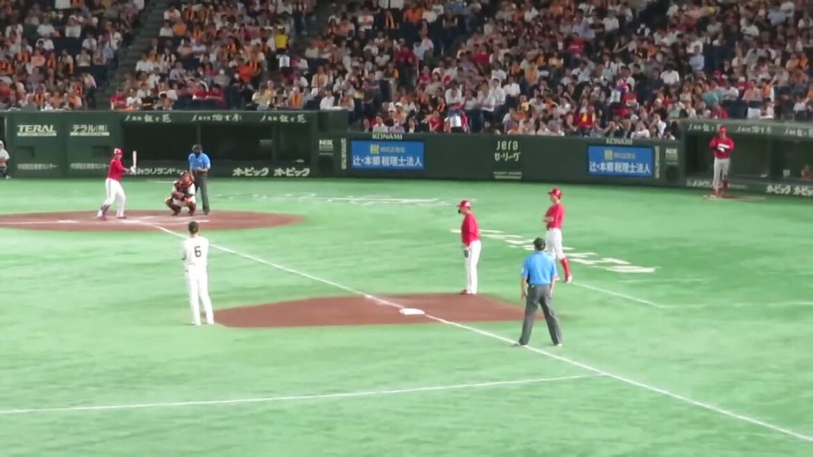 野間さん5回満塁チャンスでファール6球ねばった後、ライトへタイムリーヒット❗💪