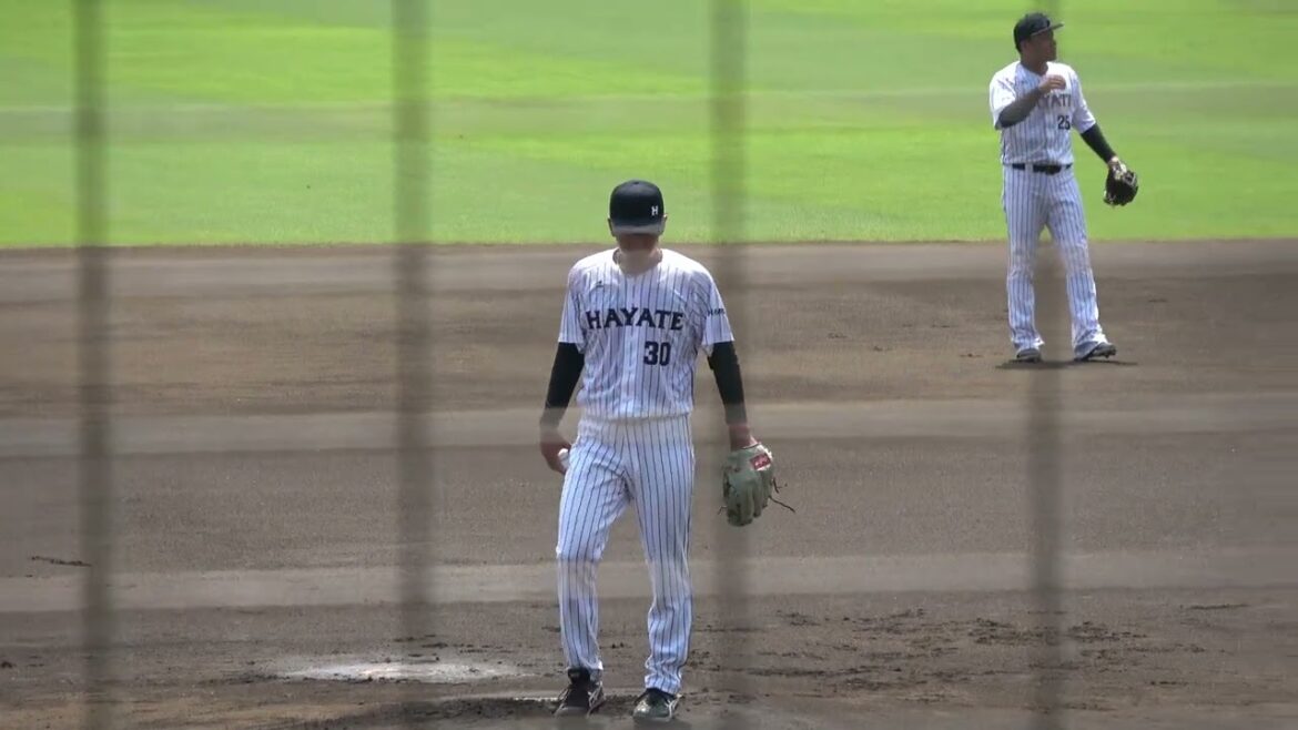 くふうハヤテベンチャーズ 野手陣が守備位置に→試合前 沼津市長の始球式 先発 木下幹也投手の投球練習 2024/8/2 愛鷹球場 VS 中日ドラゴンズ