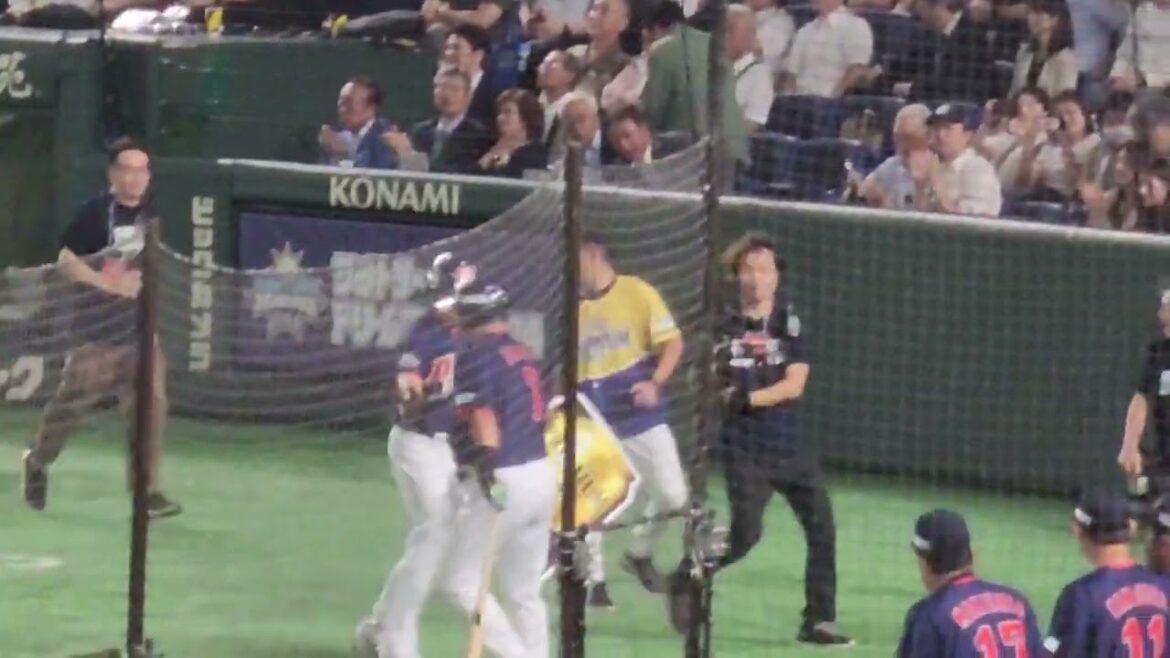 47歳の福留孝介さん！右中間にホームラン！！